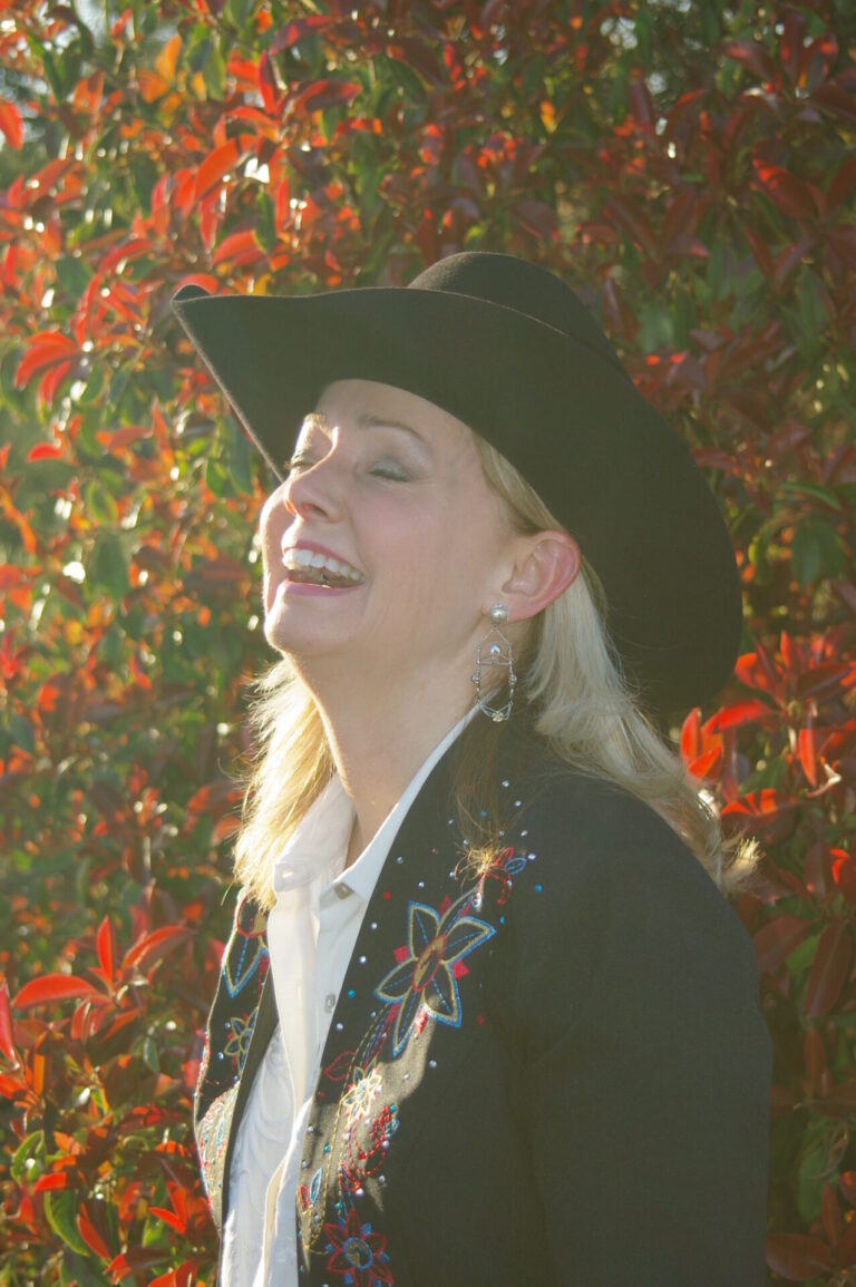 2 ANNAMARIE EARRINGS